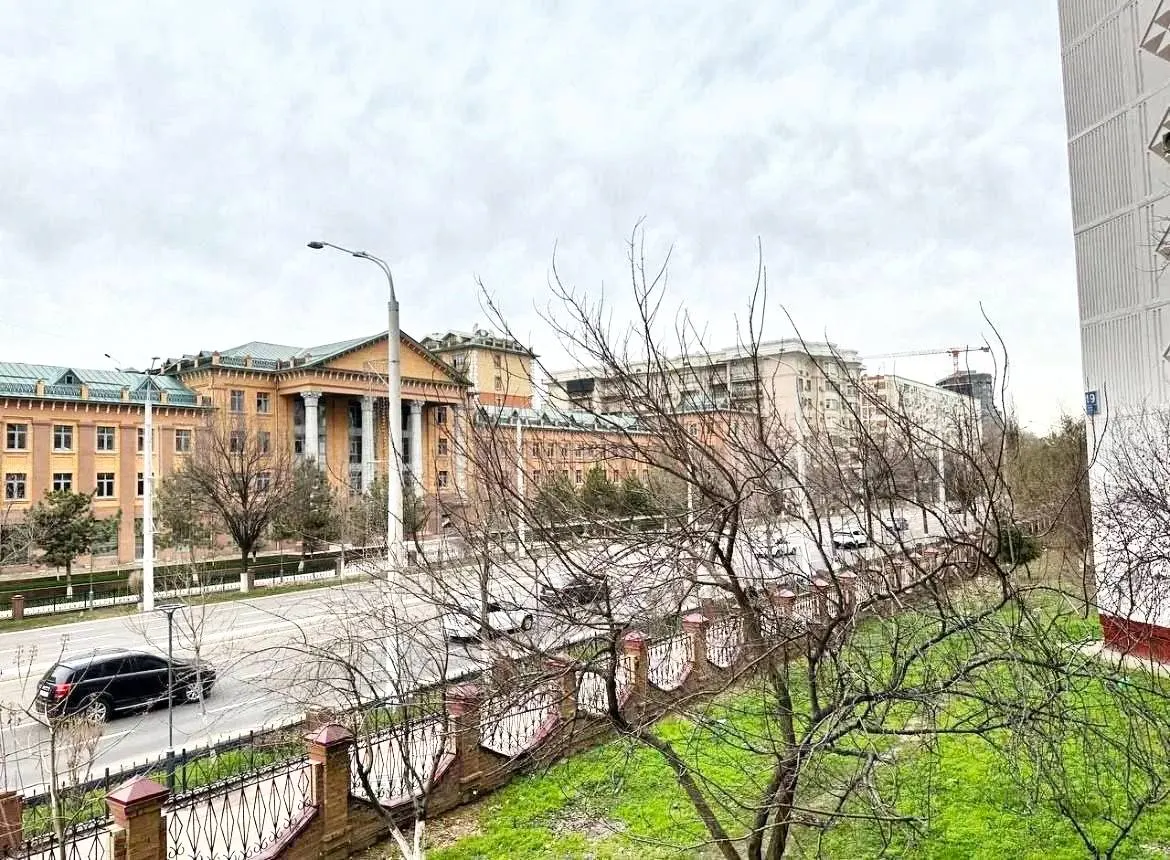 Sotiladi 4 xonali kvartira, 170 m², 2/12 qavat — Mirobod tumani