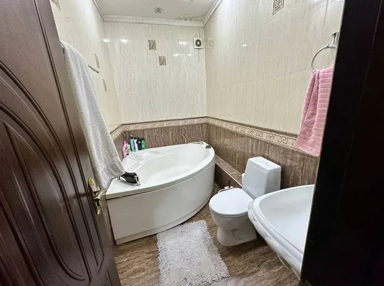 Сдаётся 3-комнатная квартира, 87 м², 3/9 этаж — Яккасарайский район