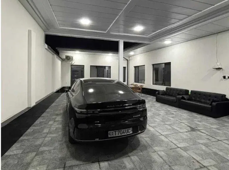 Сотилади 5 хонали ҳовли уй, 4 сотих, 170 м² — Бектемир тумани