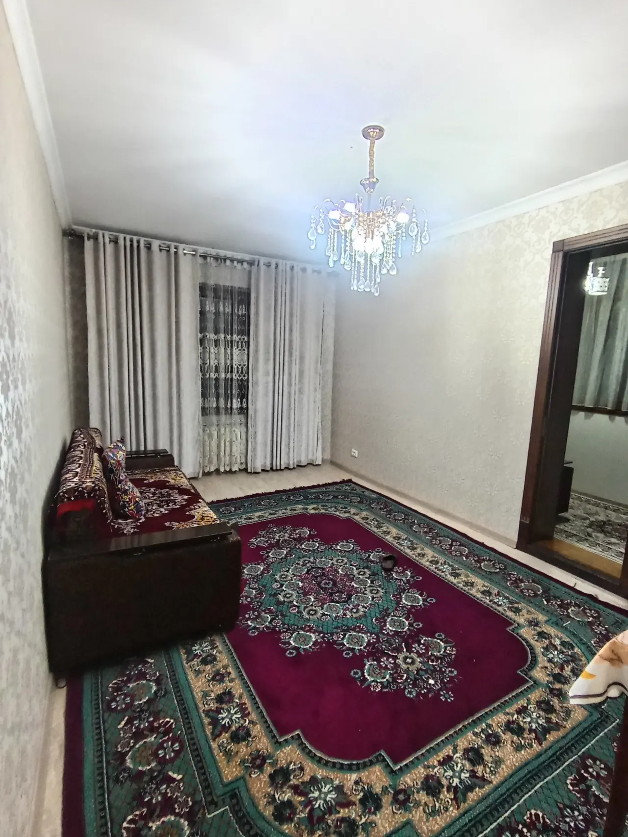 Ижарага берилади 2 хонали квартира, 89 м², 4/4 қават — Олмазор тумани