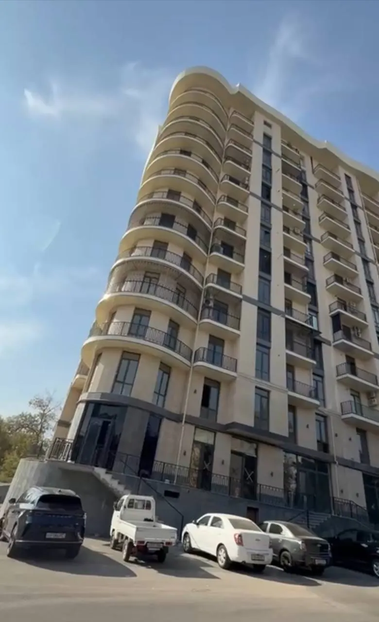 Сотилади офис, 60 м², 1/10 қават — Мирзо Улуғбек тумани
