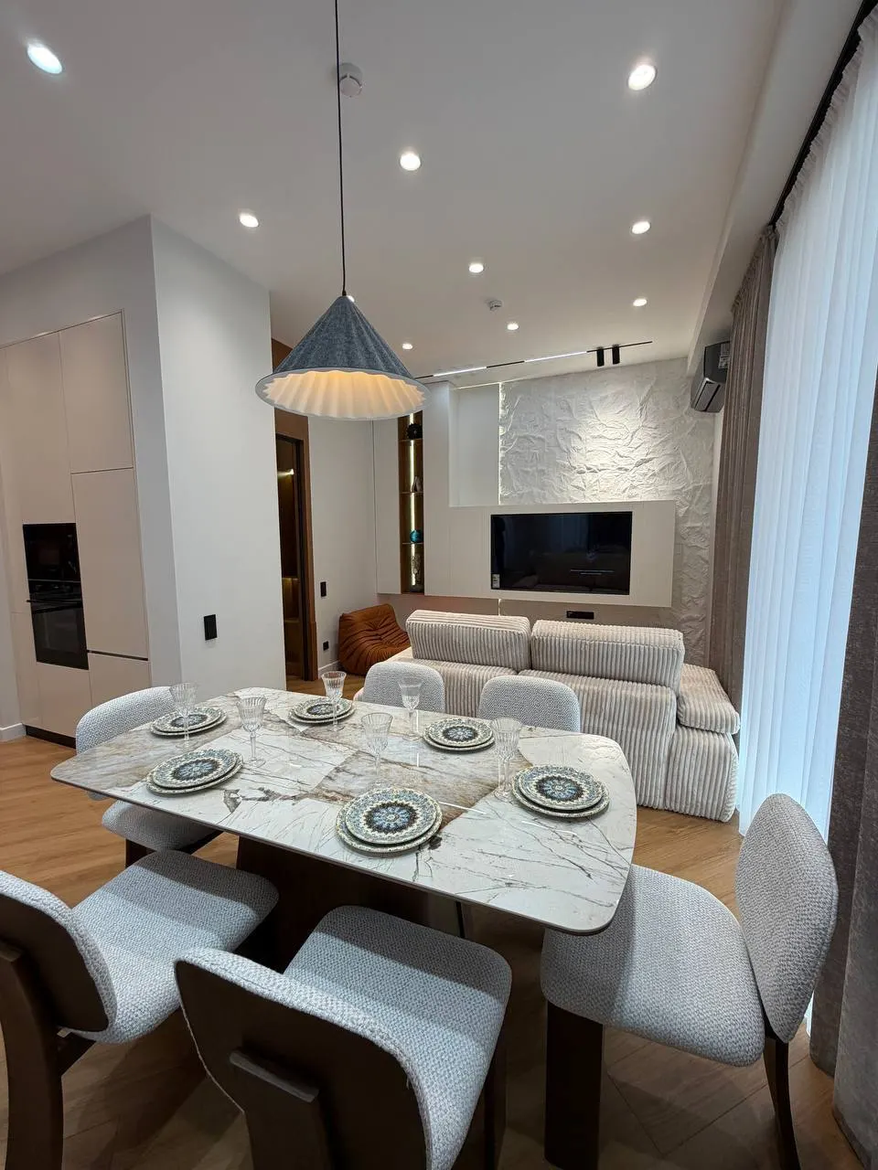 Sotiladi 2 xonali kvartira, 65 m², 11/16 qavat — Yashnobod tumani