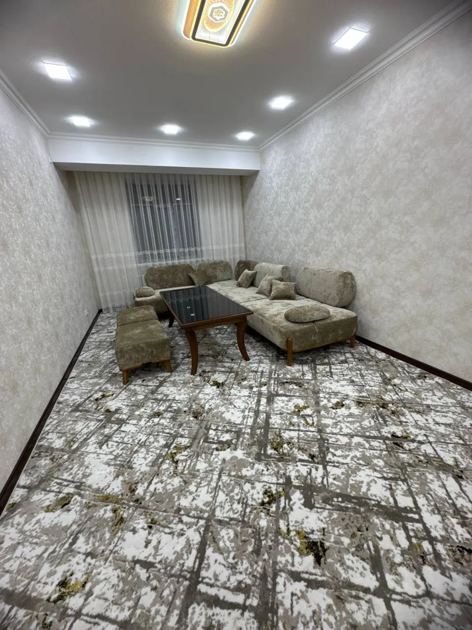 Сотилади 2 хонали квартира, 70 м², 2/5 қават — Андижон шаҳри