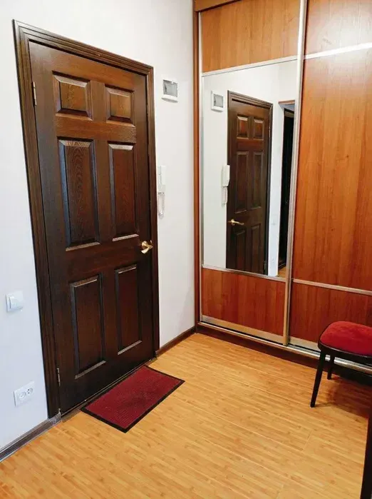 Сотилади 2 хонали квартира, 64 м², 8/9 қават — Мирзо Улуғбек тумани