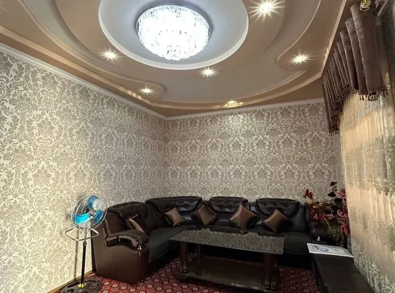 Сотилади 3 хонали ҳовли уй, 1.7 сотих, 320 м² — Самарқанд шаҳри