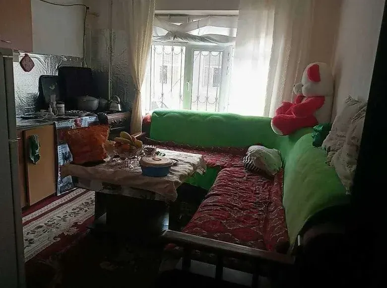 Сотилади 1 хонали квартира, 50 м², 1/4 қават — Мирзо Улуғбек тумани