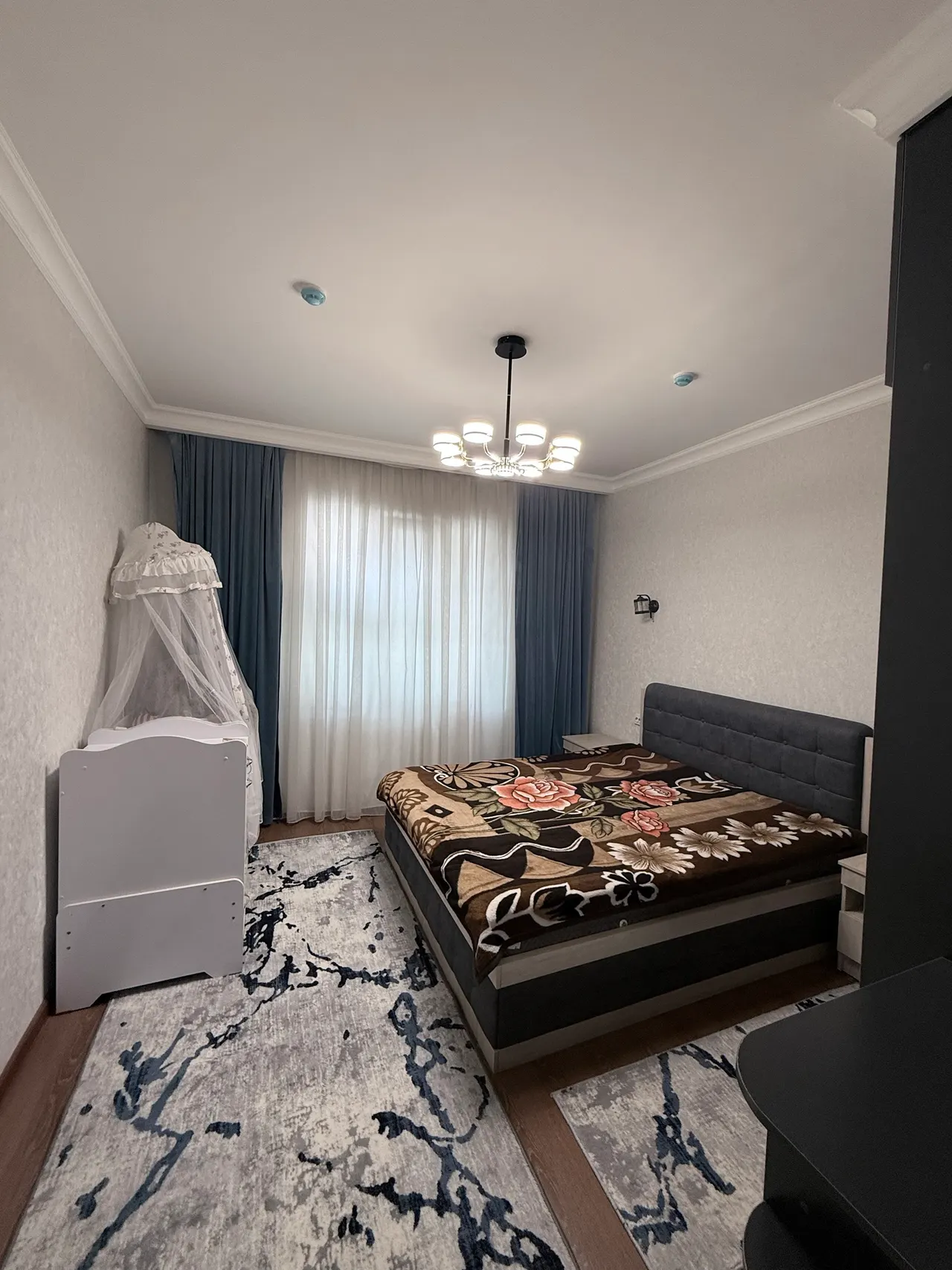 Sotiladi 2 xonali kvartira, 70 m², 15/16 qavat — Yangihayot tumani
