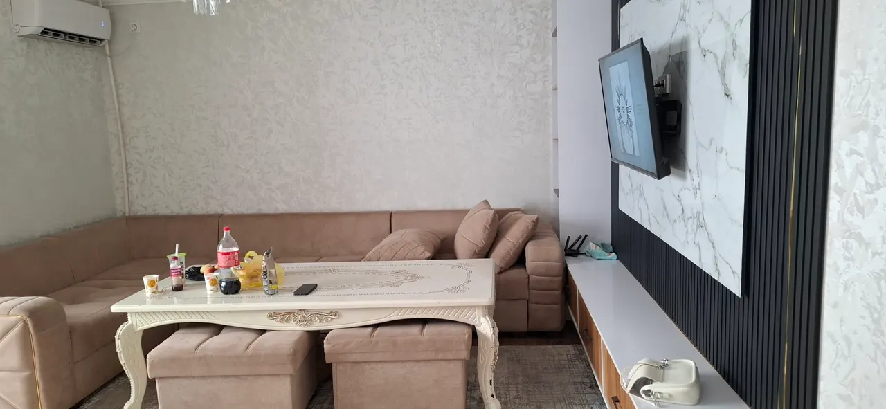 Сдаётся 3-комнатная квартира, 60 м², 8/9 этаж — Учтепинский район