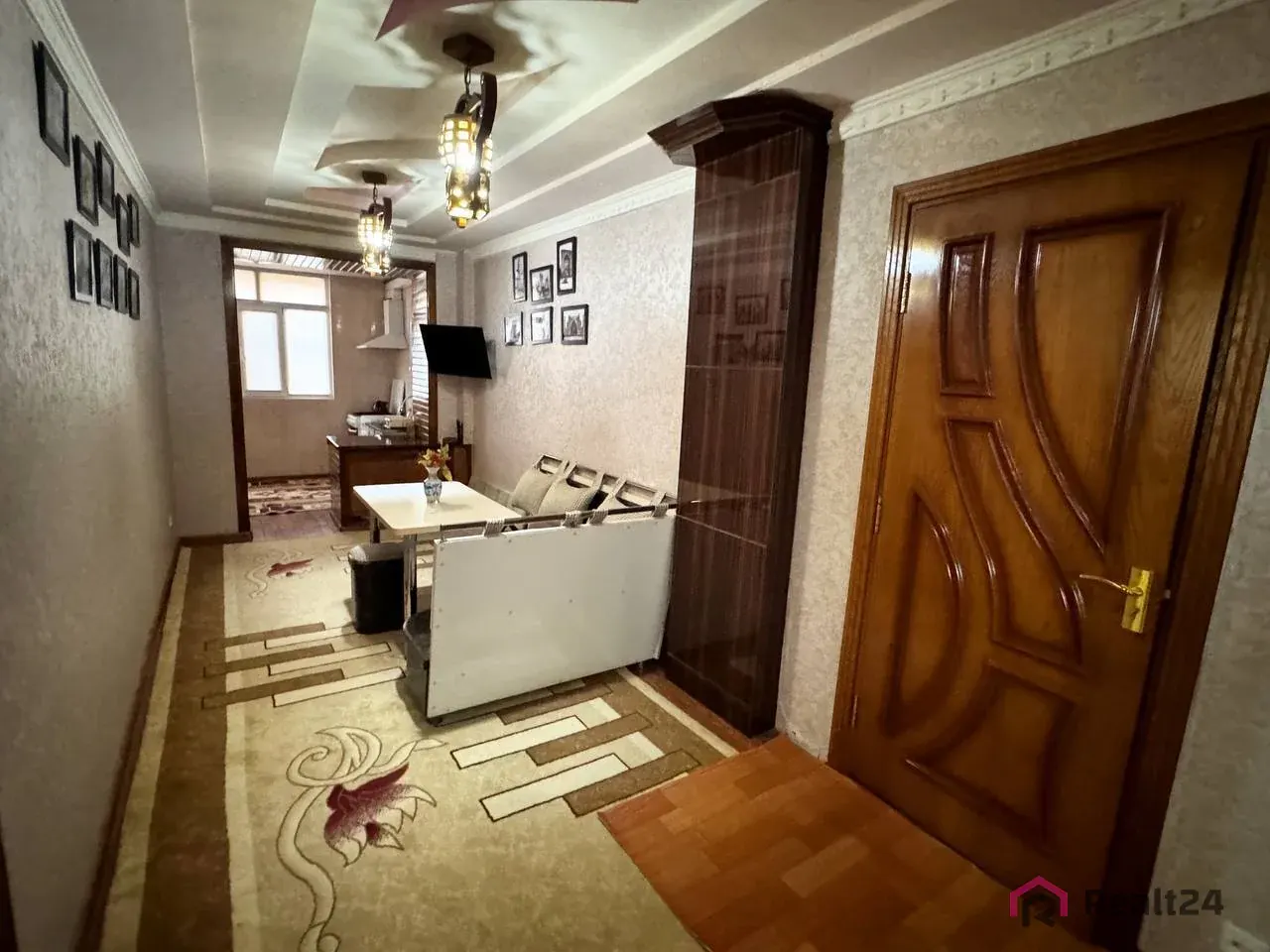Сдаётся 3-комнатная квартира, 80 м², 1/4 этаж — Яшнабадский район