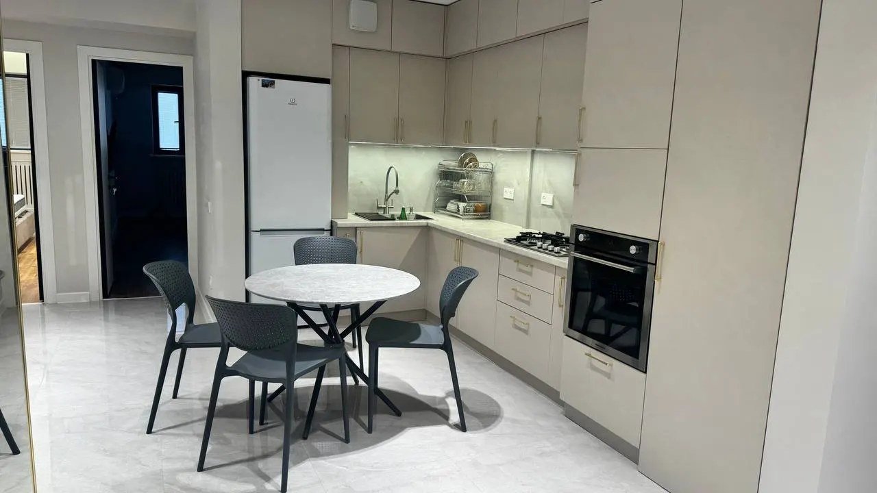 Ижарага берилади 3 хонали квартира, 85 м², 8/9 қават — Юнусобод тумани