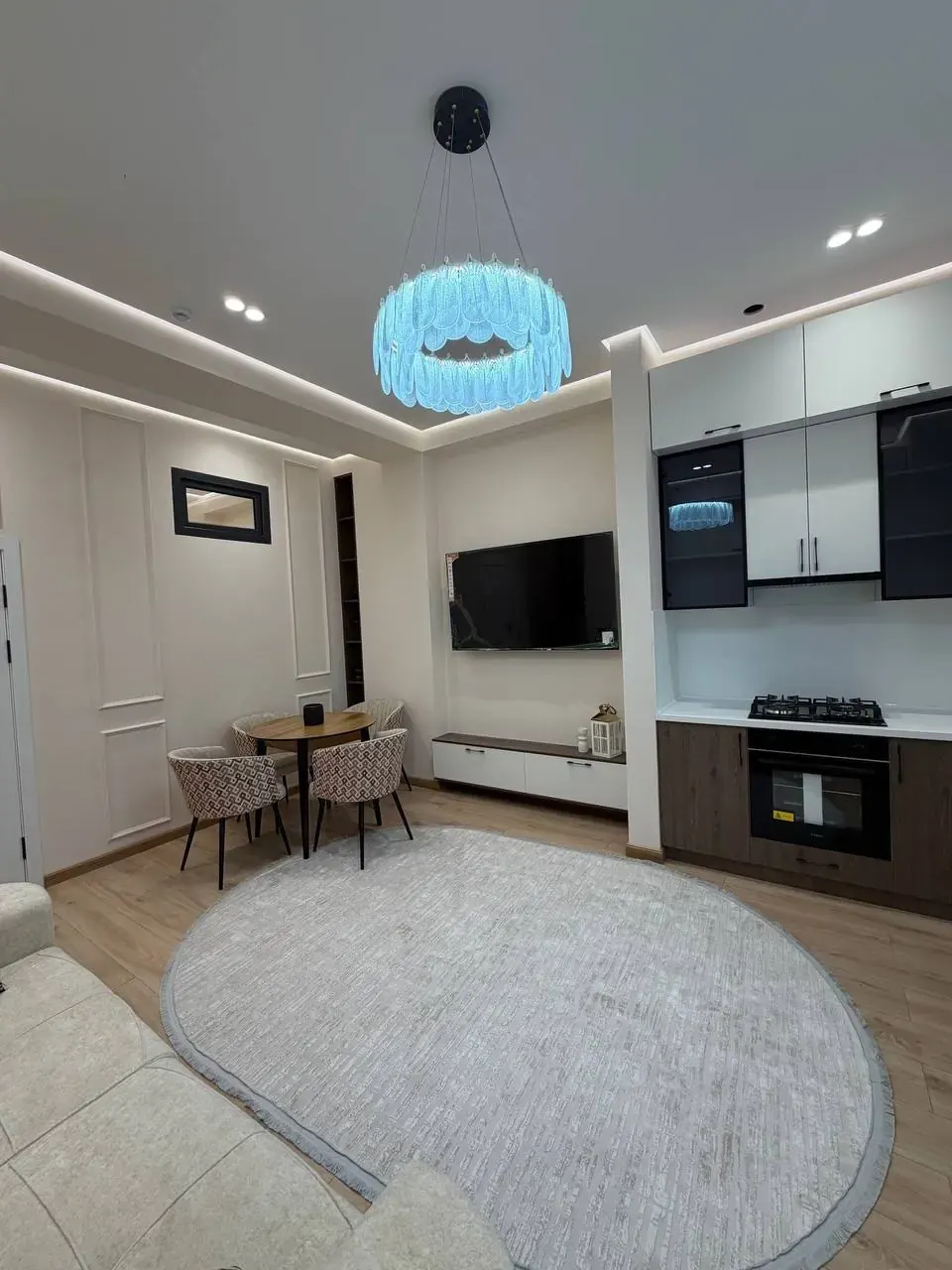 Sotiladi 2 xonali kvartira, 60 m², 4/14 qavat — Yakkasaroy tumani