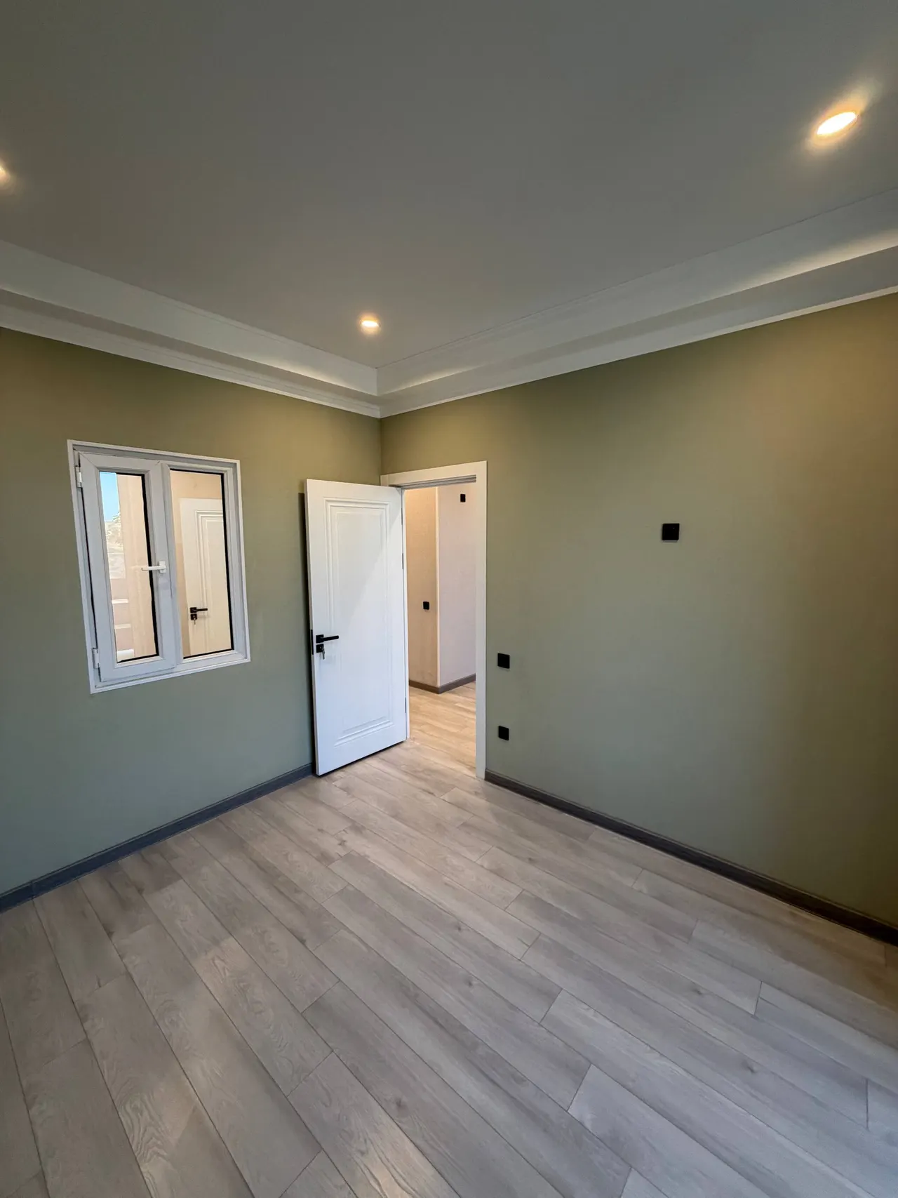 Sotiladi 2 xonali kvartira, 50 m², 2/16 qavat — Yunusobod tumani