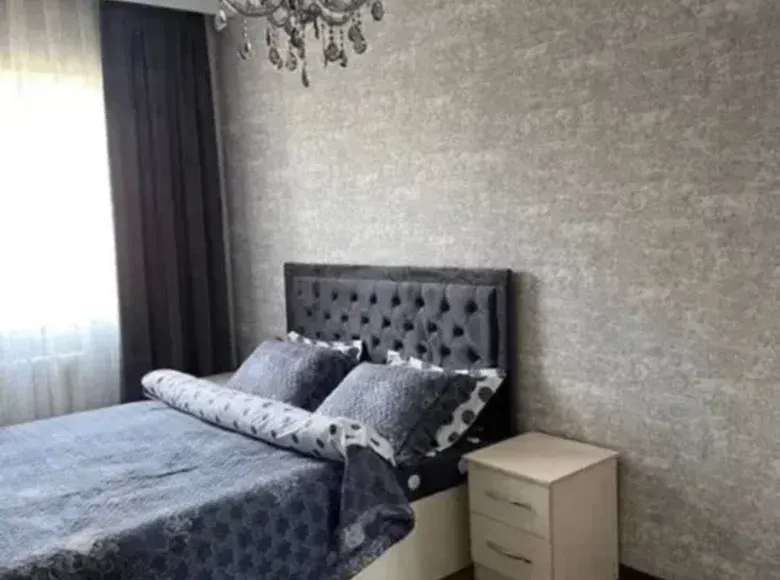 Продаётся 3-комнатная квартира, 70 м², 4/8 этаж — Чиланзарский район