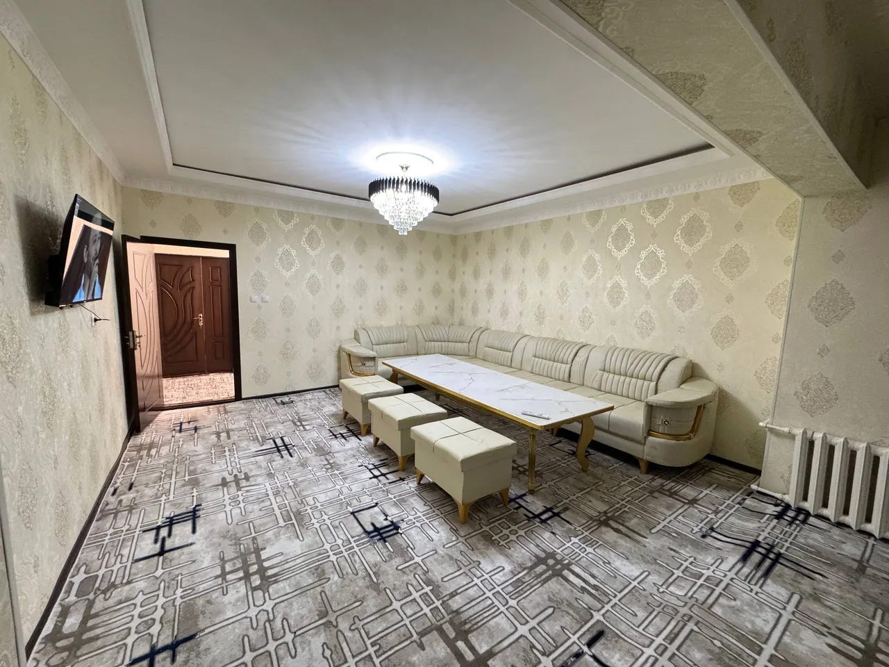 Продаётся 4-комнатная квартира, 93 м², 9/9 этаж — Чиланзарский район