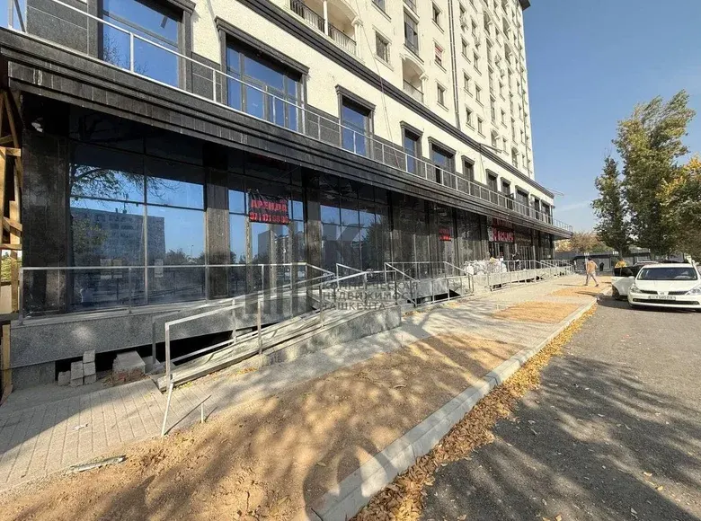 Сдаётся коммерческое помещение, 756 м², 1/1 этаж — Юнусабадский район