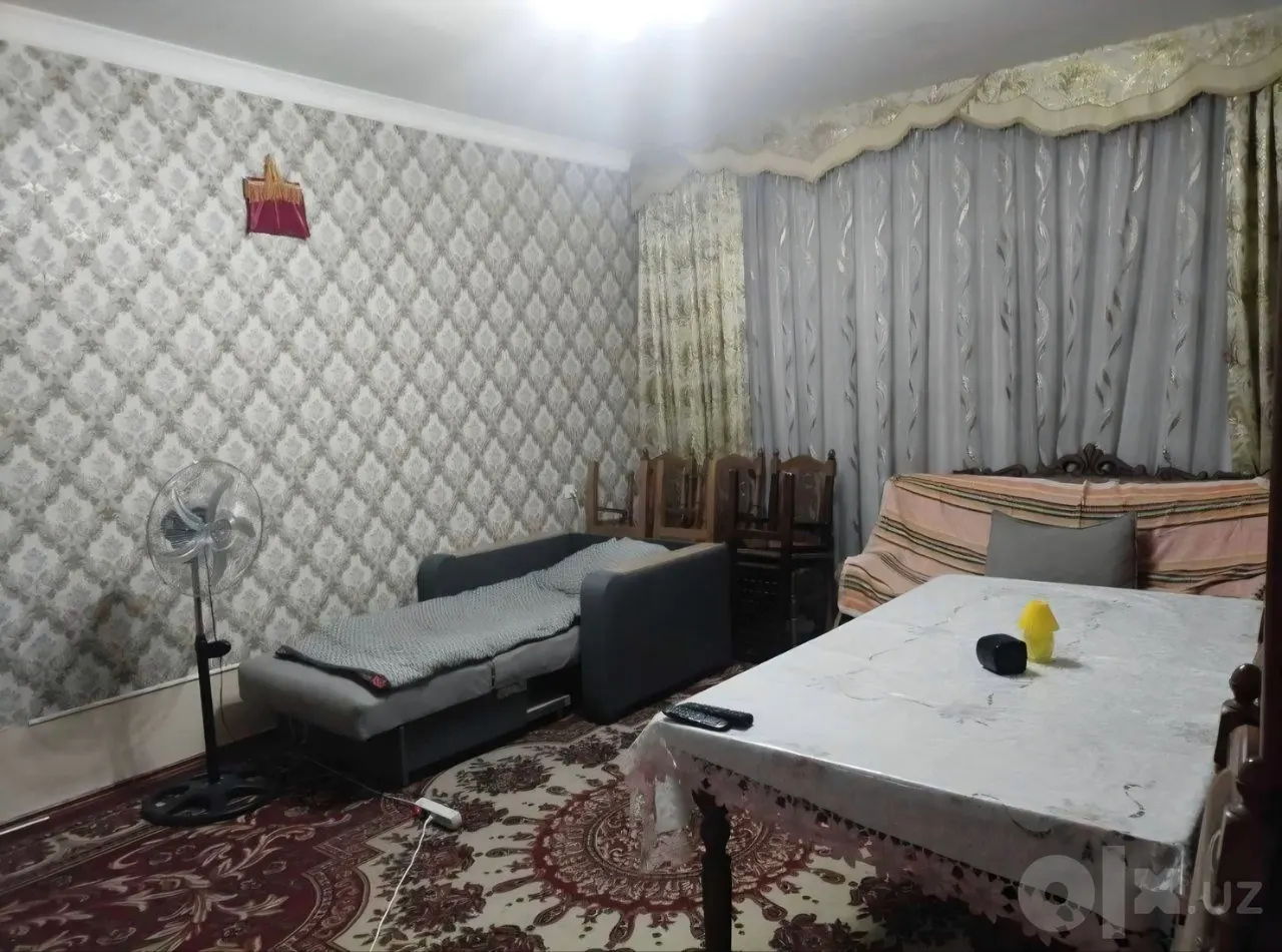 Продаётся 2-комнатная квартира, 82 м², 1/4 этаж — Чиланзарский район
