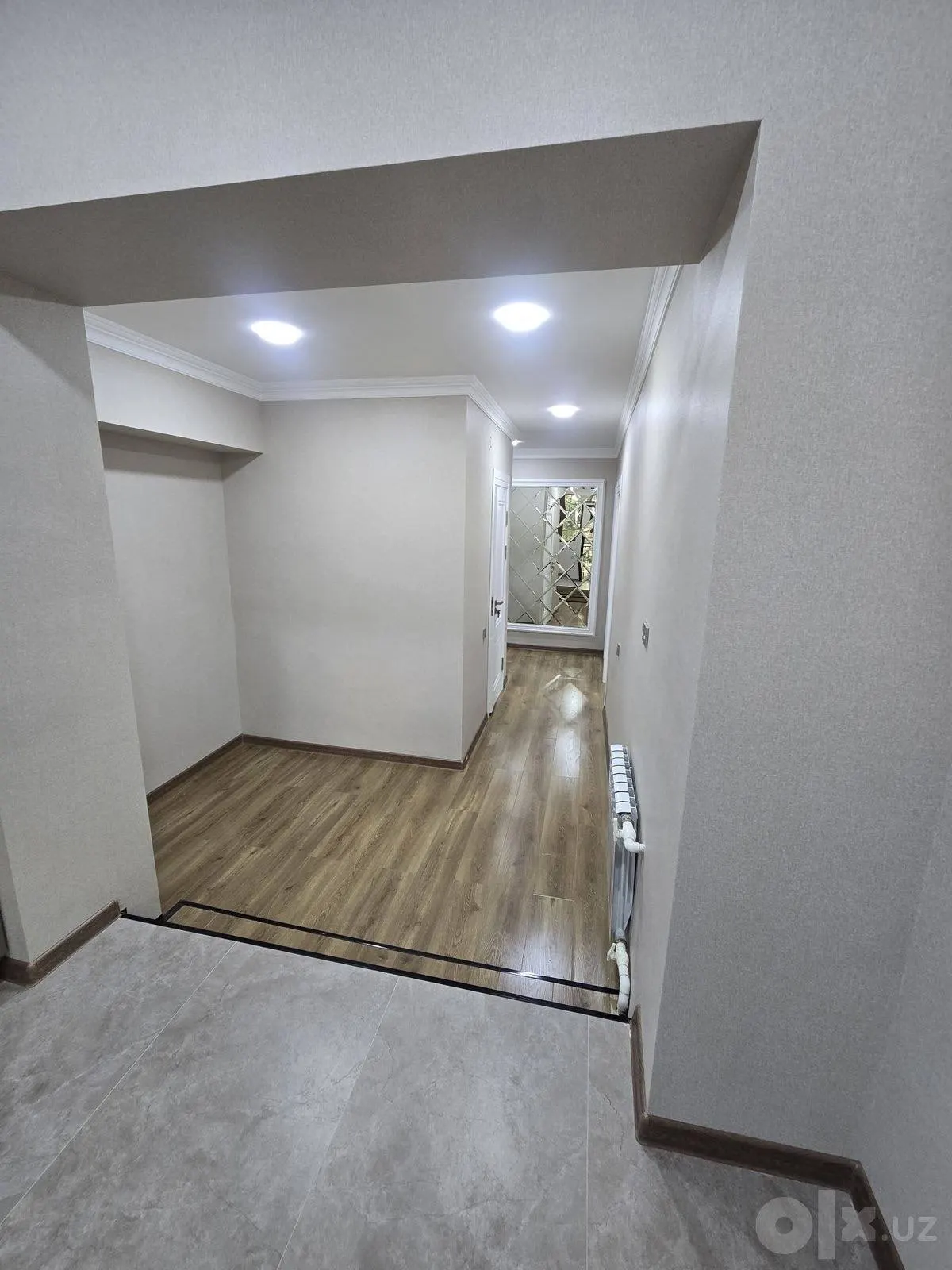 Сотилади 2 хонали квартира, 58 м², 1/4 қават — Мирзо Улуғбек тумани