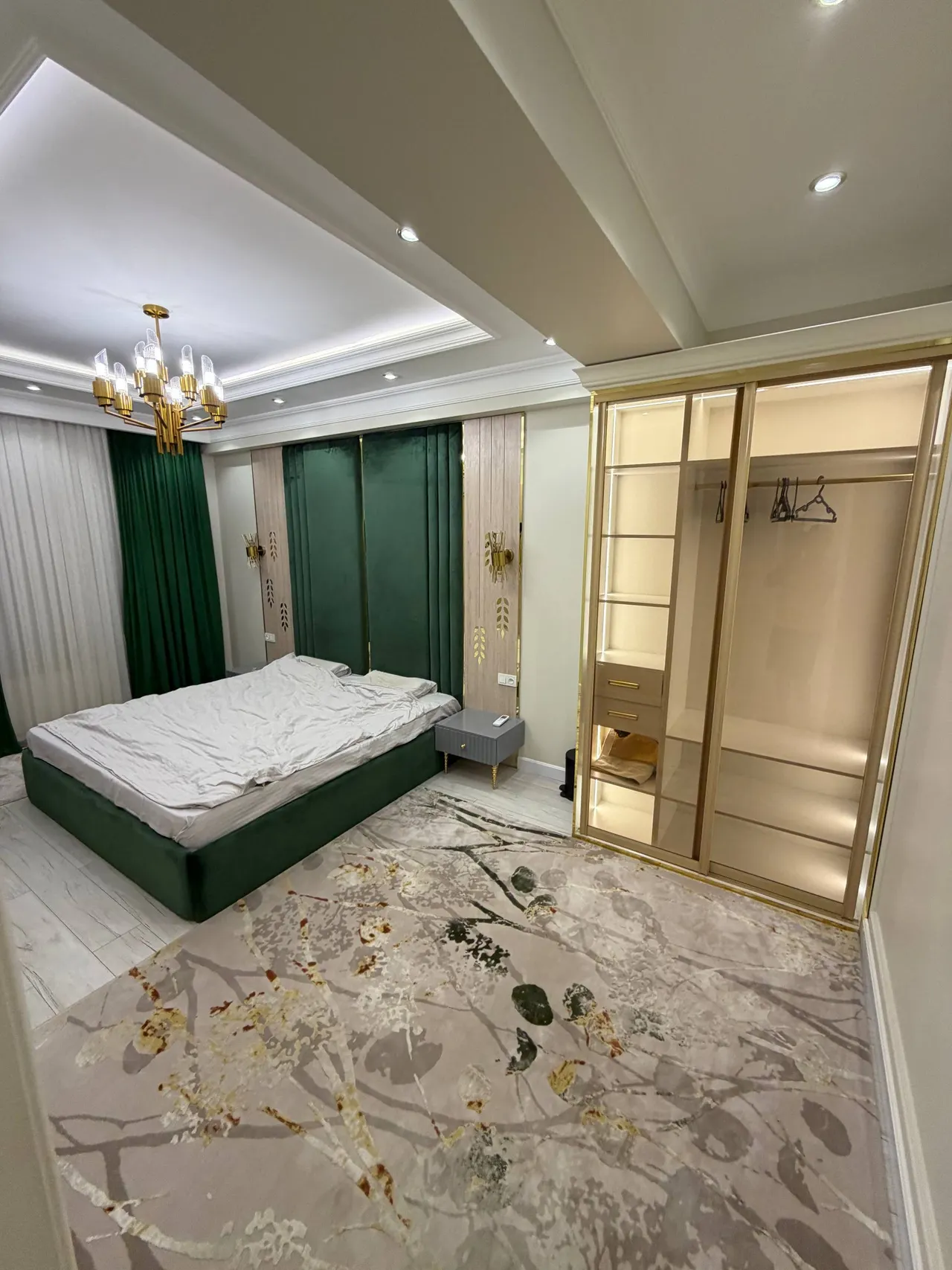 Ижарага берилади 2 хонали квартира, 84 м², 5/10 қават — Яккасарой тумани