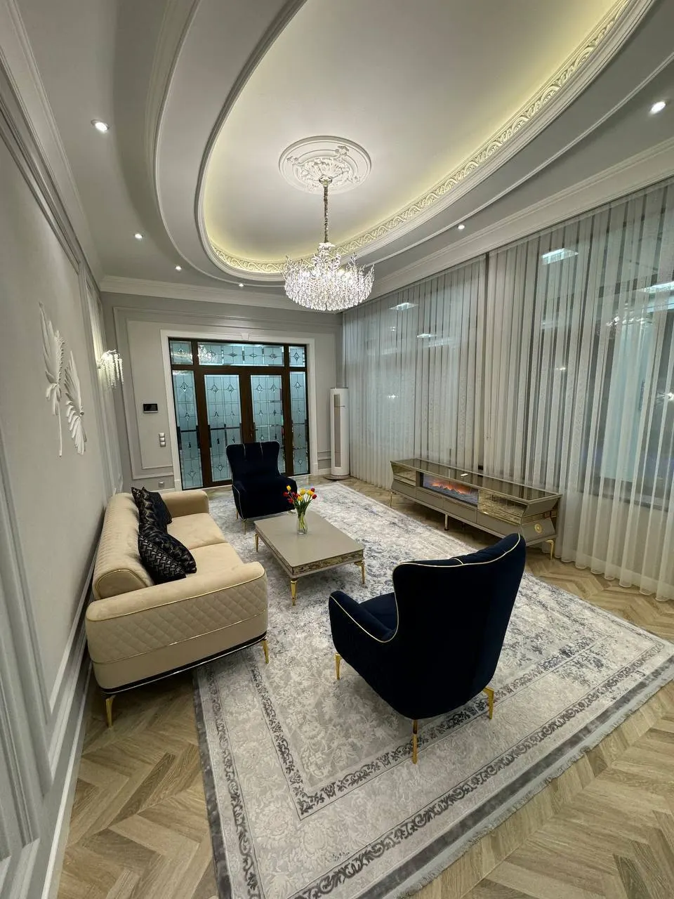 Ижарага берилади 2 хонали квартира, 110 м², 7/10 қават — Мирзо Улуғбек тумани