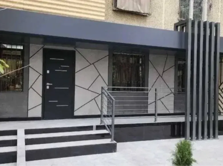 Сотилади тижорат биноси, 50 м², 1/4 қават — Чилонзор тумани