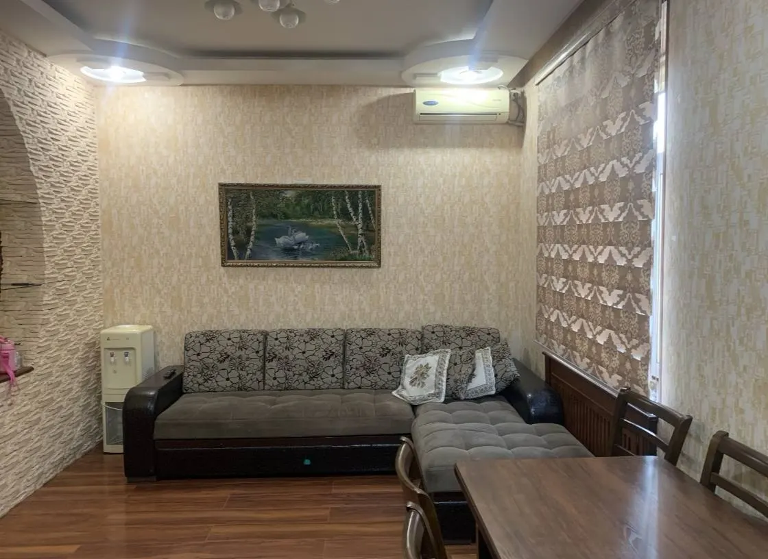 Ижарага берилади 2 хонали квартира, 60 м², 3/4 қават — Яккасарой тумани