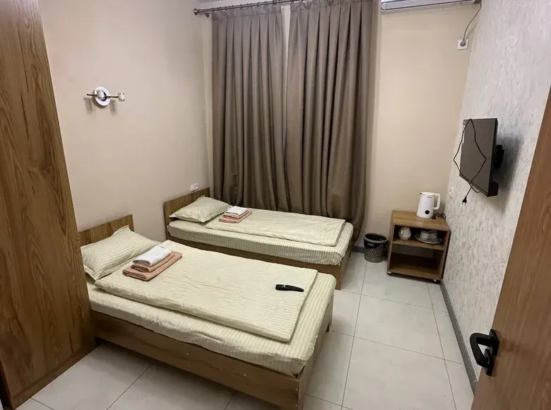 Сотилади тижорат биноси, 1700 м² — Янгиҳаёт тумани