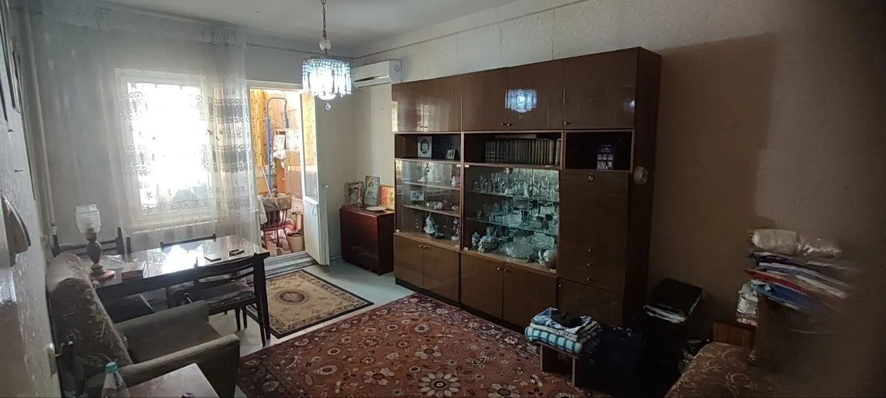 Sotiladi 2 xonali kvartira, 60 m², 2/4 qavat — Yunusobod tumani