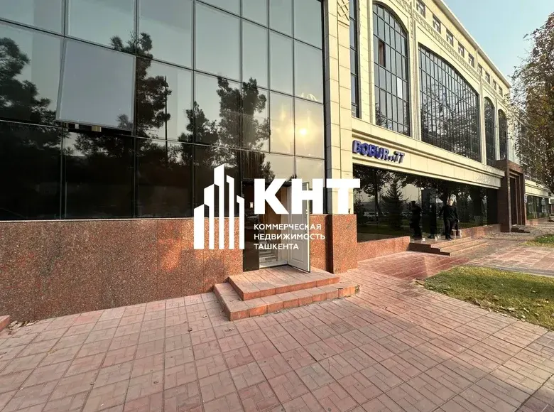 Сдаётся коммерческое помещение, 160 м², 2/2 этаж — Яккасарайский район