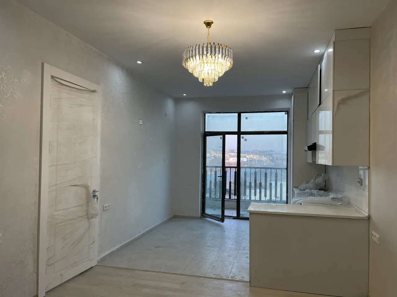 Продаётся 2-комнатная квартира, 61 м², 6/9 этаж — Давлатабадский район