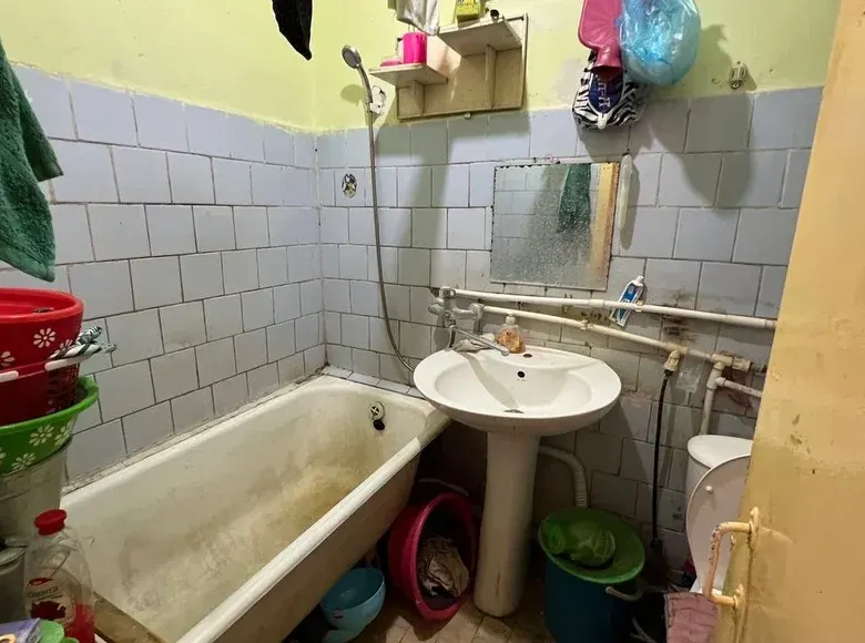 Сотилади 1 хонали квартира, 33 м², 4/4 қават — Фарғона шаҳри