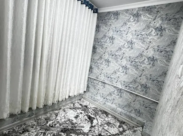 Продаётся 2-комнатная квартира, 50 м², 3/4 этаж — Чиланзарский район