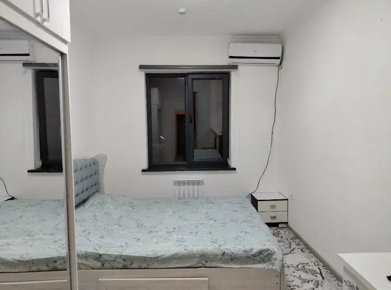 Сдаётся 1-комнатная квартира, 48 м², 3/4 этаж — Шайхантахурский район