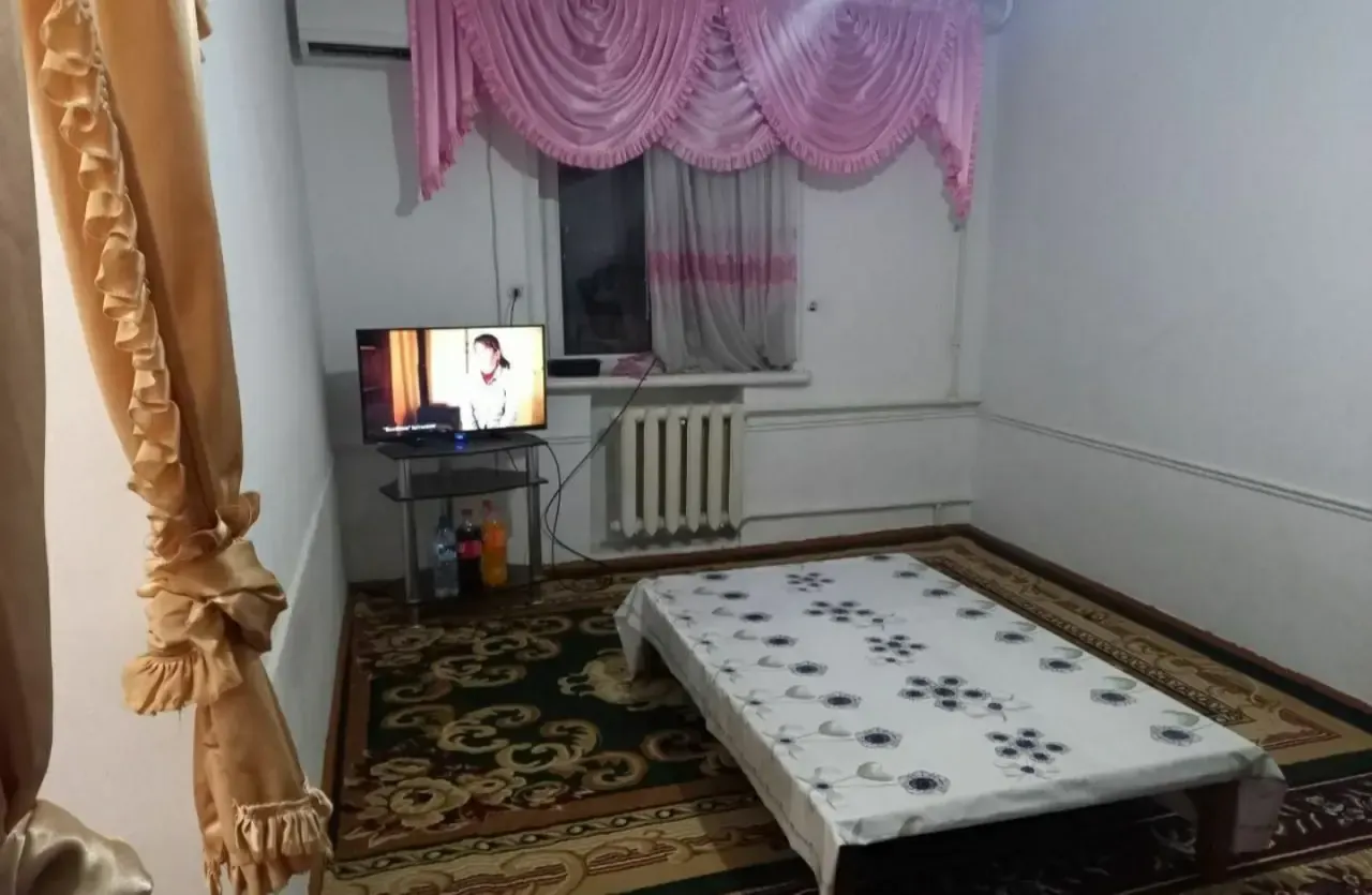 Ижарага берилади 2 хонали квартира, 49 м², 2/2 қават — Олмазор тумани