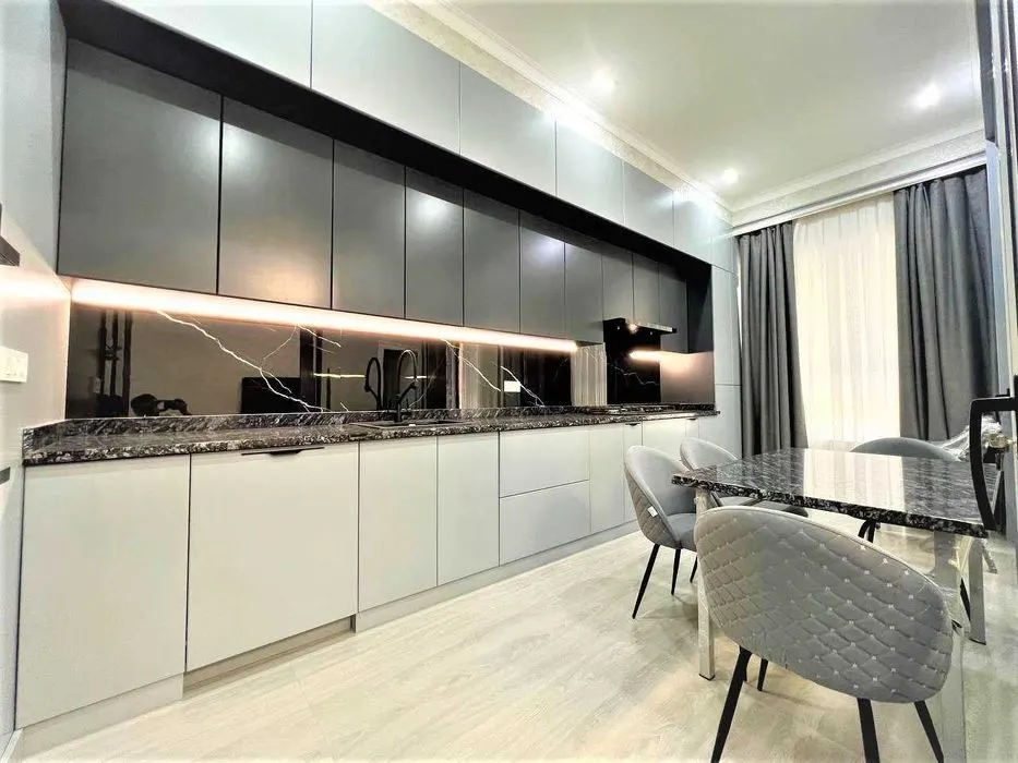 Ижарага берилади 2 хонали квартира, 74 м², 2/5 қават — Яккасарой тумани