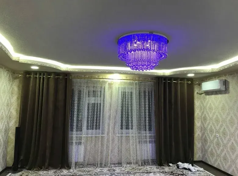 Сотилади 2 хонали квартира, 67 м², 2/7 қават — Сергели тумани