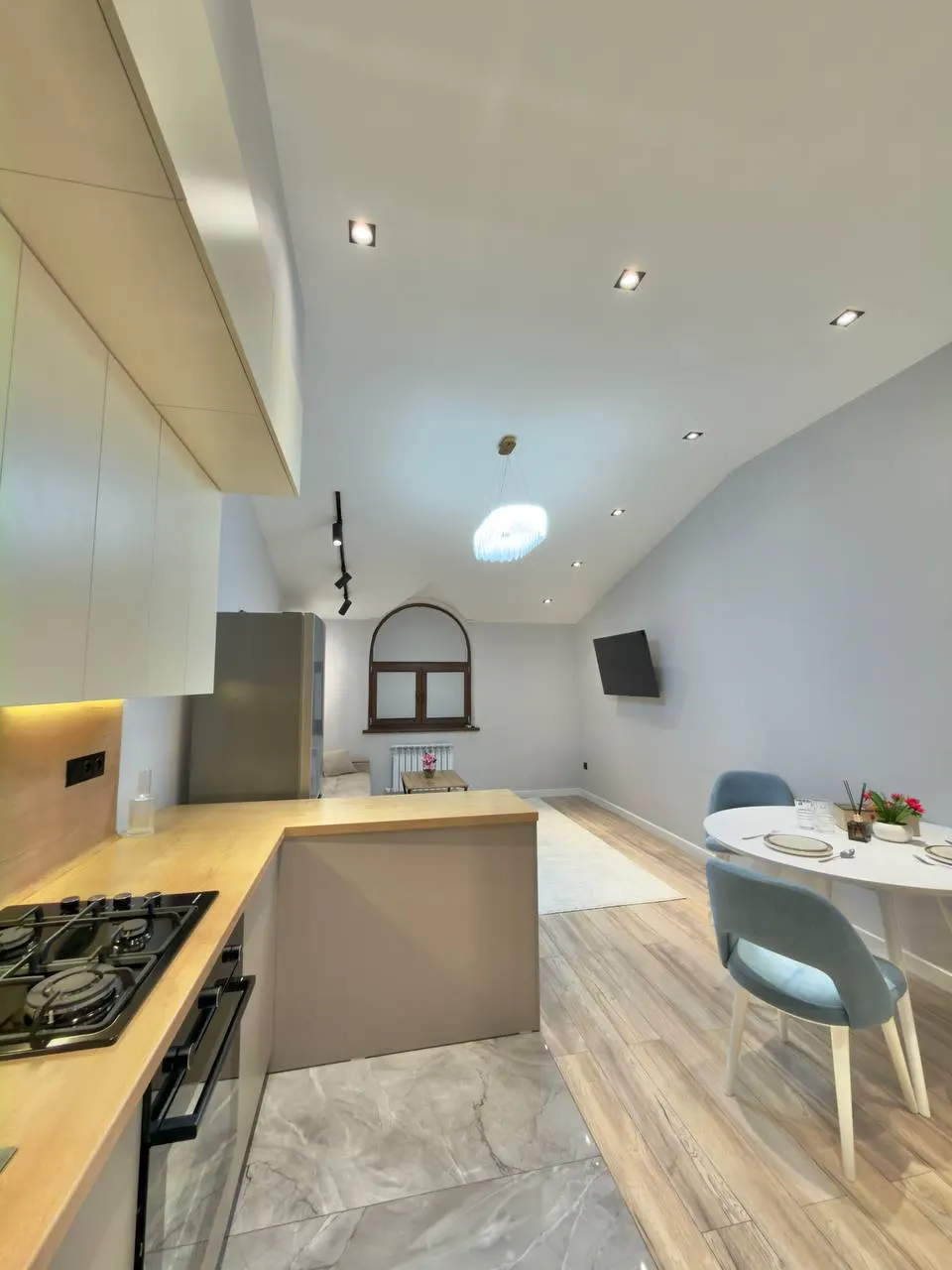 Сотилади 2 хонали квартира, 52 м², 10/10 қават — Юнусобод тумани
