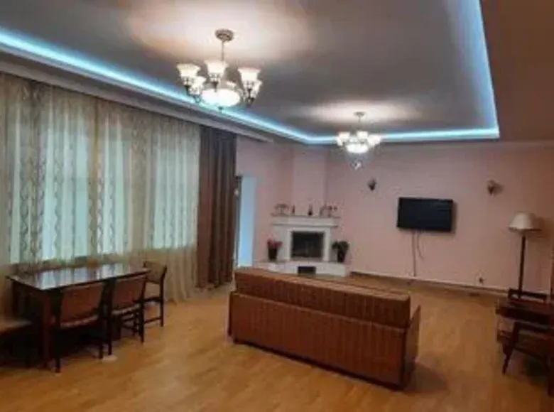 Сотилади 3 хонали ҳовли уй, 100 м² — Миробод тумани