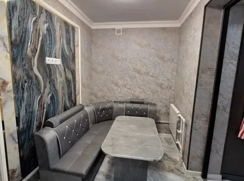 Сдаётся 2-комнатная квартира, 65 м², 4/4 этаж — Мирабадский район