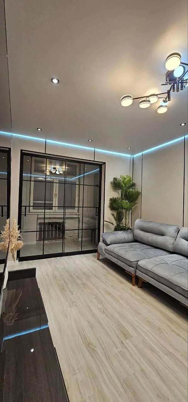Сотилади 4 хонали квартира, 68 м², 1/4 қават — Юнусобод тумани