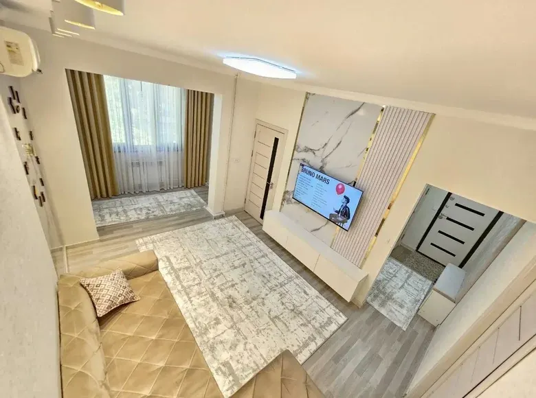 Продаётся 2-комнатная квартира, 48 м², 3/4 этаж — Чиланзарский район