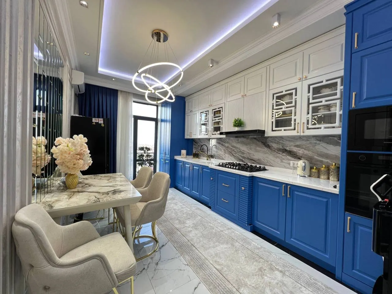 Сотилади 3 хонали квартира, 110 м², 9/11 қават — Мирзо Улуғбек тумани