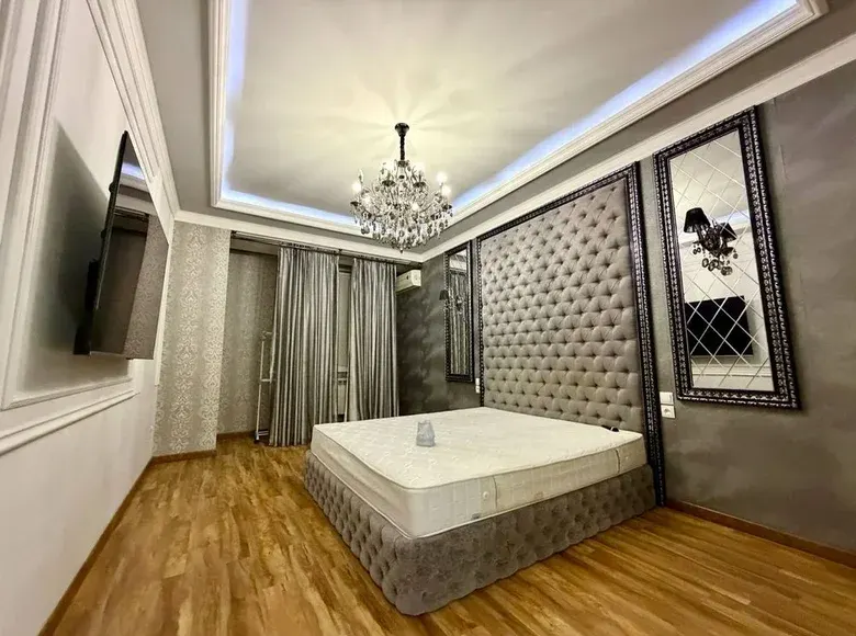 Продаётся 3-комнатная квартира, 114 м², 4/9 этаж — Юнусабадский район