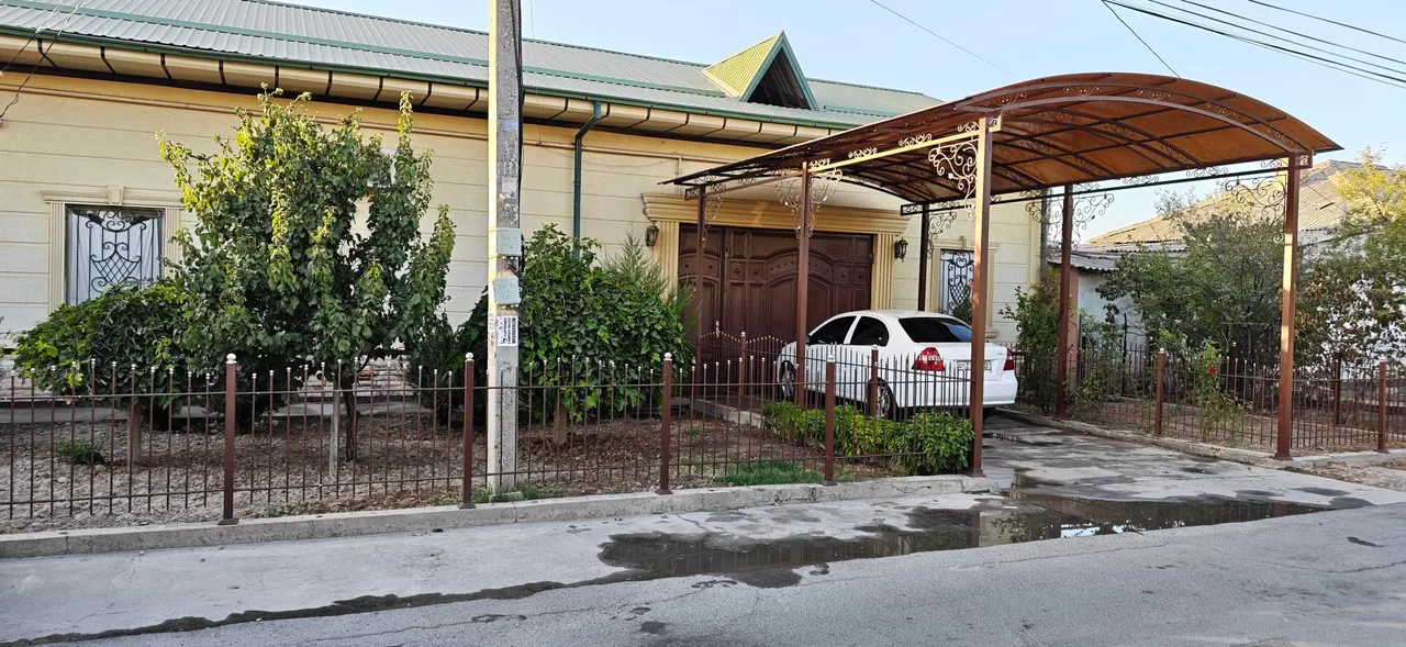 Sotiladi hovli uy, 6.2 sotix — Yangihayot tumani