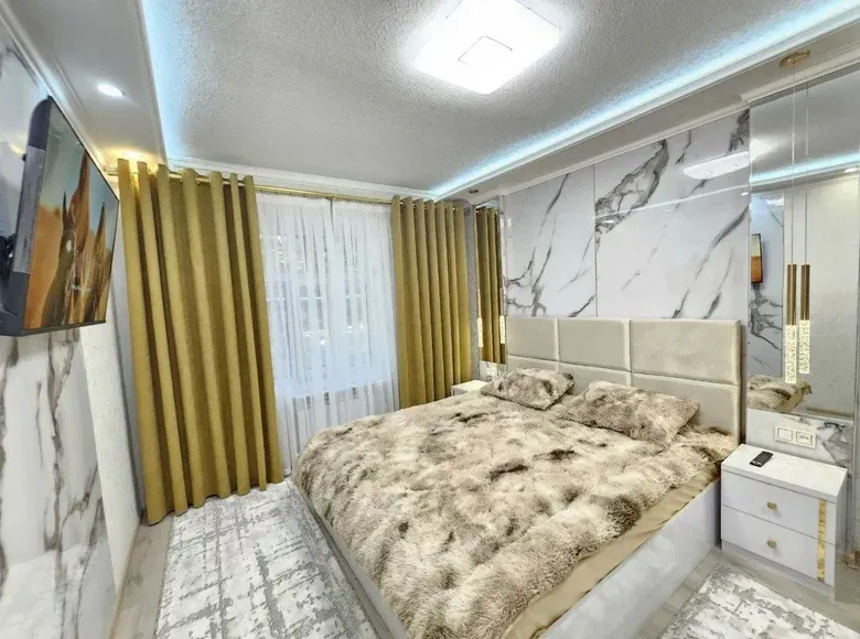 Сотилади 4 хонали квартира, 68 м², 1/4 қават — Чилонзор тумани