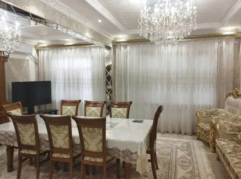Сотилади 5 хонали квартира, 113 м², 3/5 қават — Юнусобод тумани