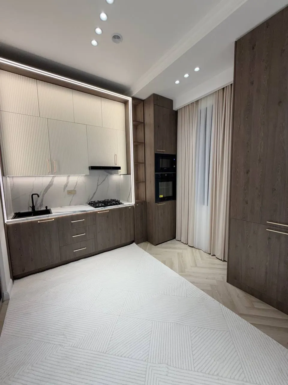 Продаётся 3-комнатная квартира, 84 м², 2/10 этаж — Мирзо-Улугбекский район