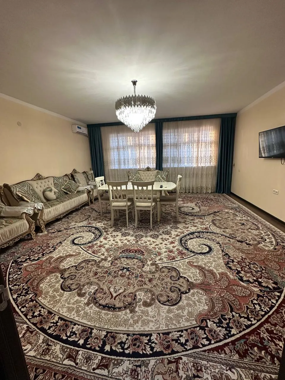 Продаётся 2-комнатная квартира, 66 м², 6/7 этаж — Янгихаётский район