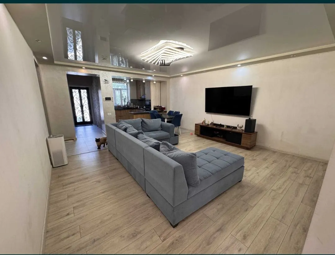 Продаётся 4-комнатный дом, 3 сот., 120 м² — Мирабадский район