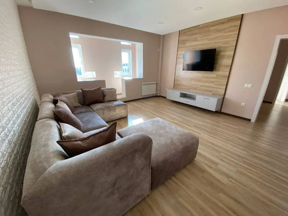 Ижарага берилади 2 хонали квартира, 70 м², 8/9 қават — Мирзо Улуғбек тумани
