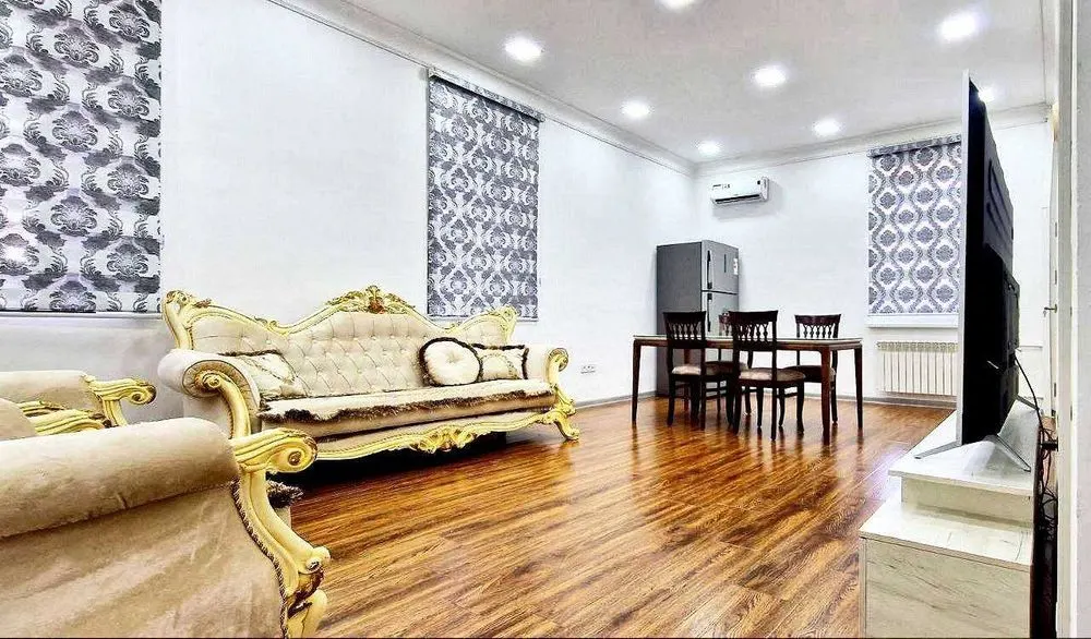 Ijaraga beriladi 2 xonali kvartira, 70 m², 1/4 qavat — Mirobod tumani